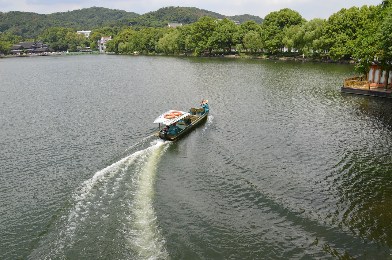 河道水文站监测站点的重要性及其影响